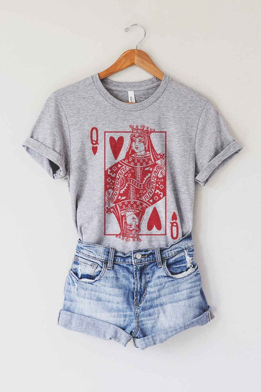 PLUS SIZE QUEEN OF HEARTS GRAPHIC TEE / T-SHIRT