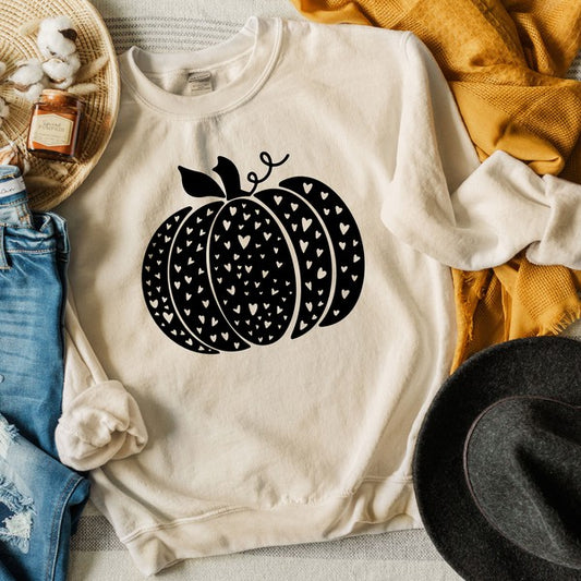 Heart Pumpkin Graphic Sweatshirt