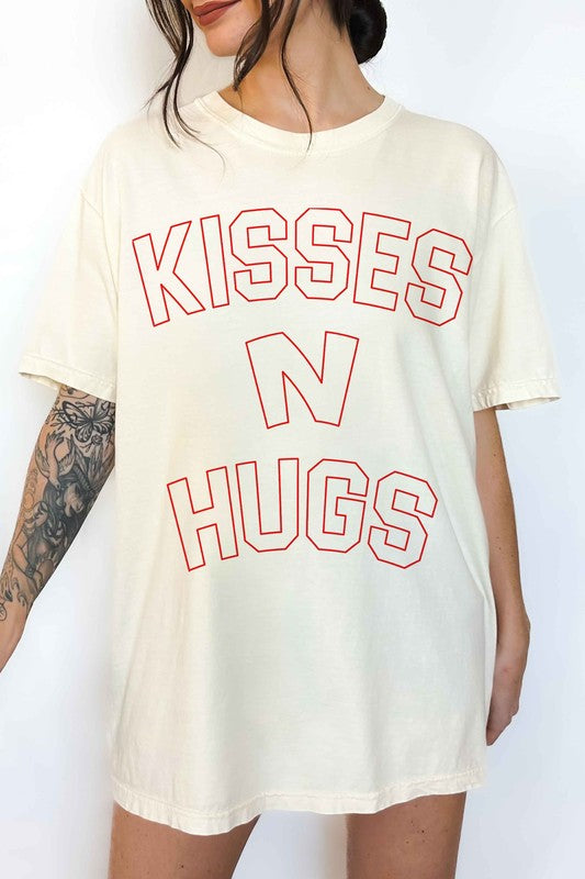 KISSES AND HUGS VALENTINES OVERSIZED GRAPHIC TEE